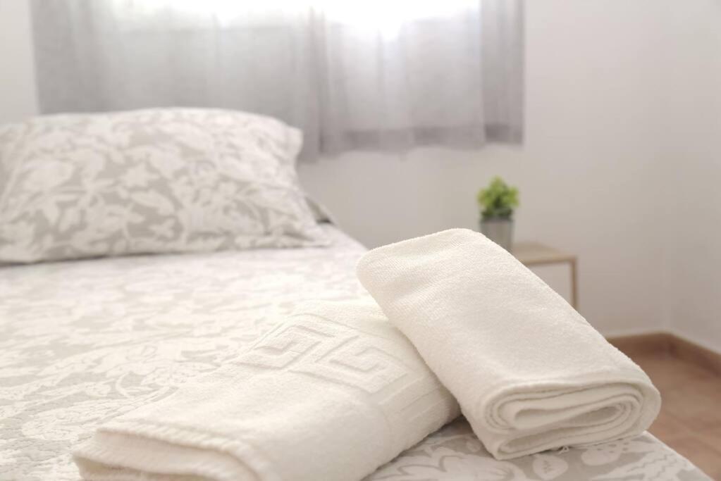Apartamento Elena - Solo Familias Y Parejas Conil De La Frontera Buitenkant foto